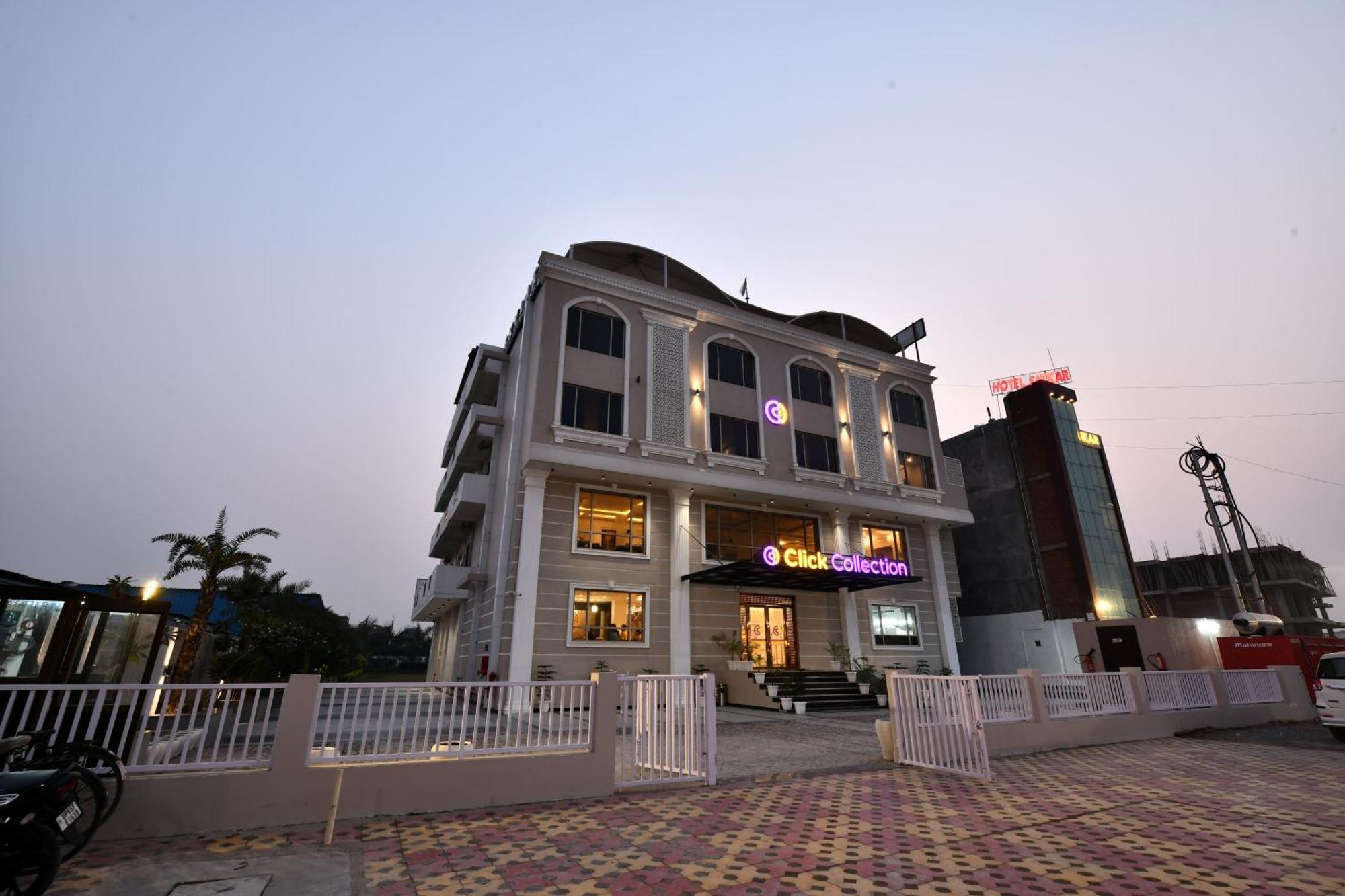 Click Collection Grand Gateway فاراناسي المظهر الخارجي الصورة