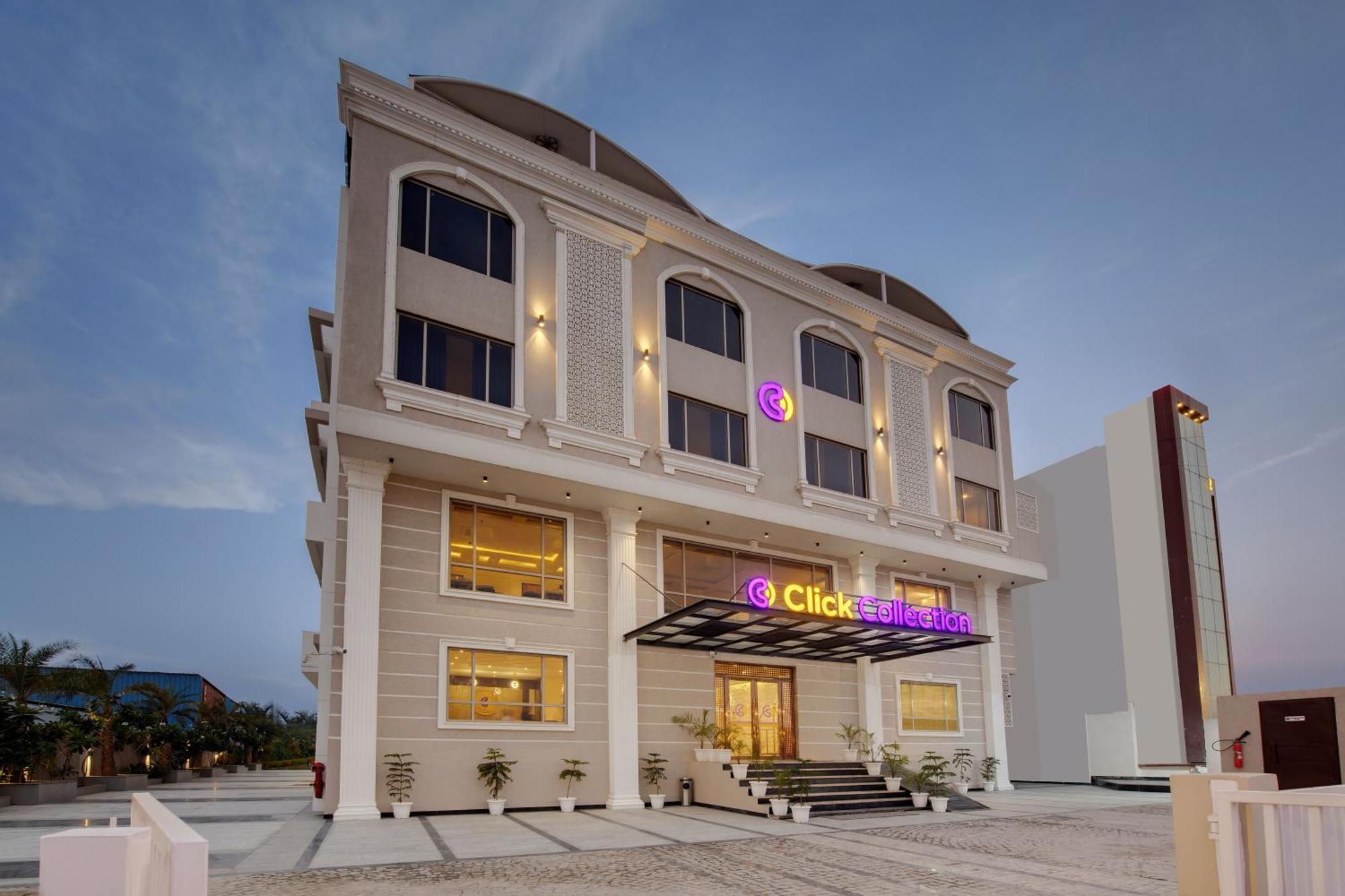 Click Collection Grand Gateway فاراناسي المظهر الخارجي الصورة