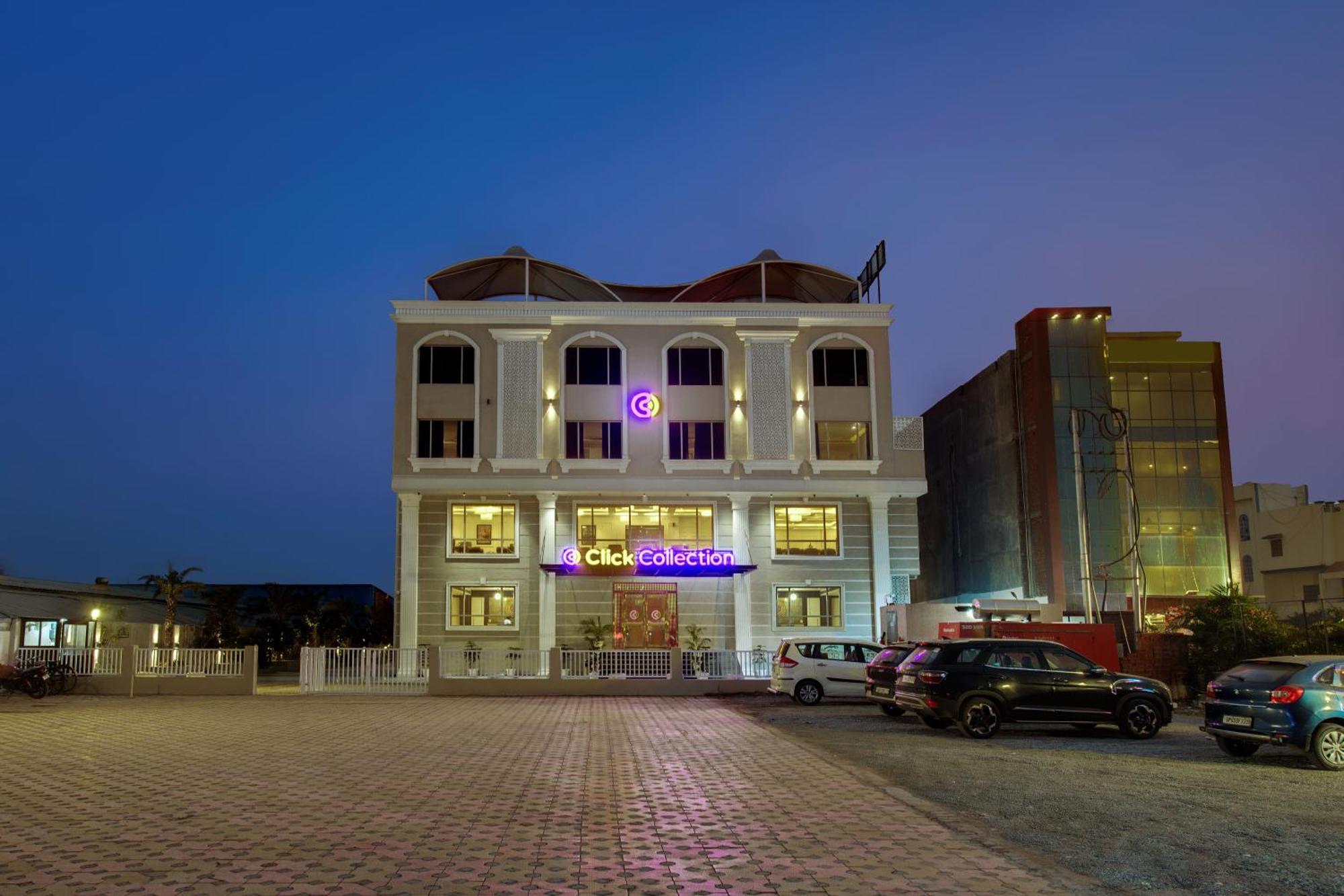 Click Collection Grand Gateway فاراناسي المظهر الخارجي الصورة