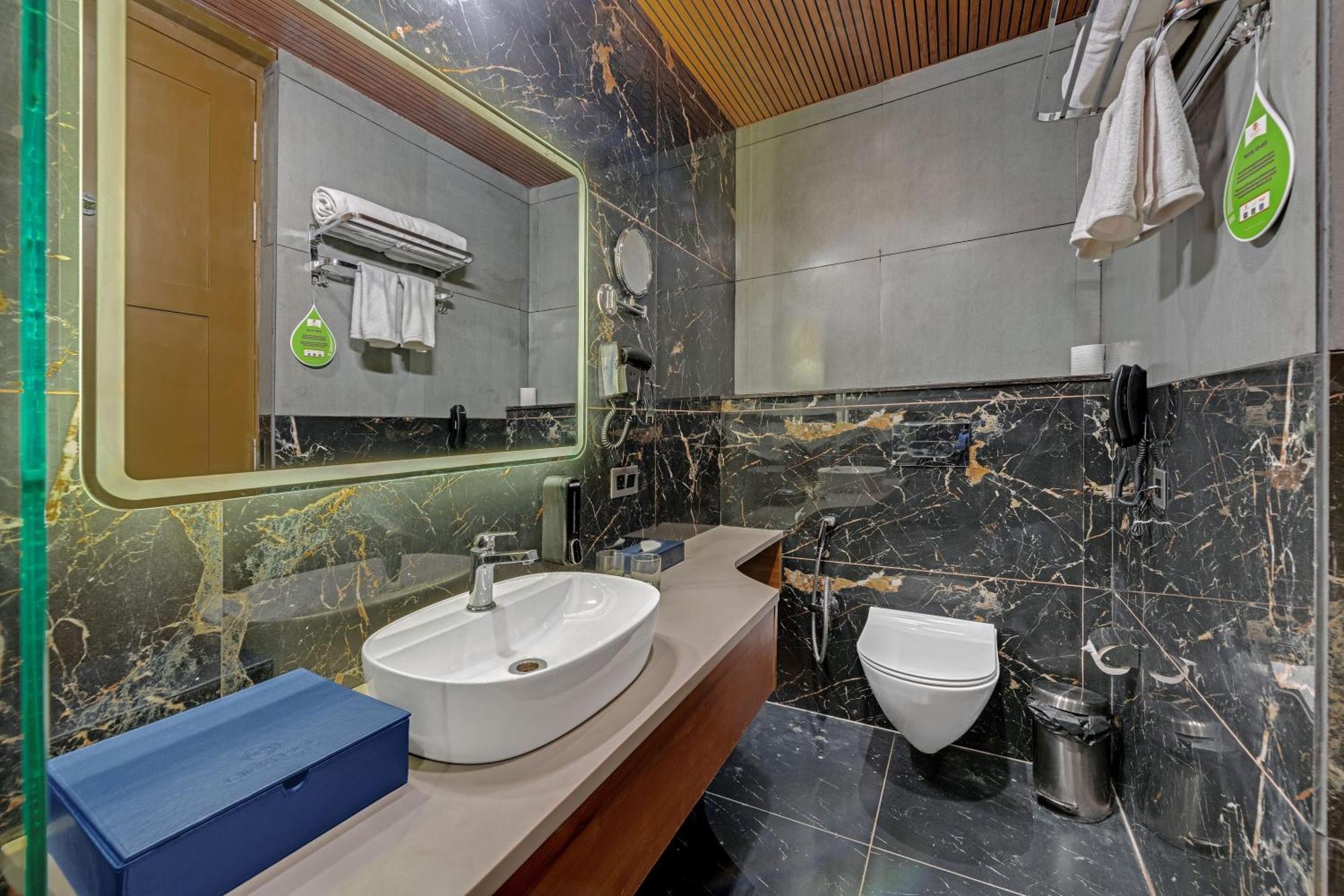 Click Collection Grand Gateway فاراناسي المظهر الخارجي الصورة