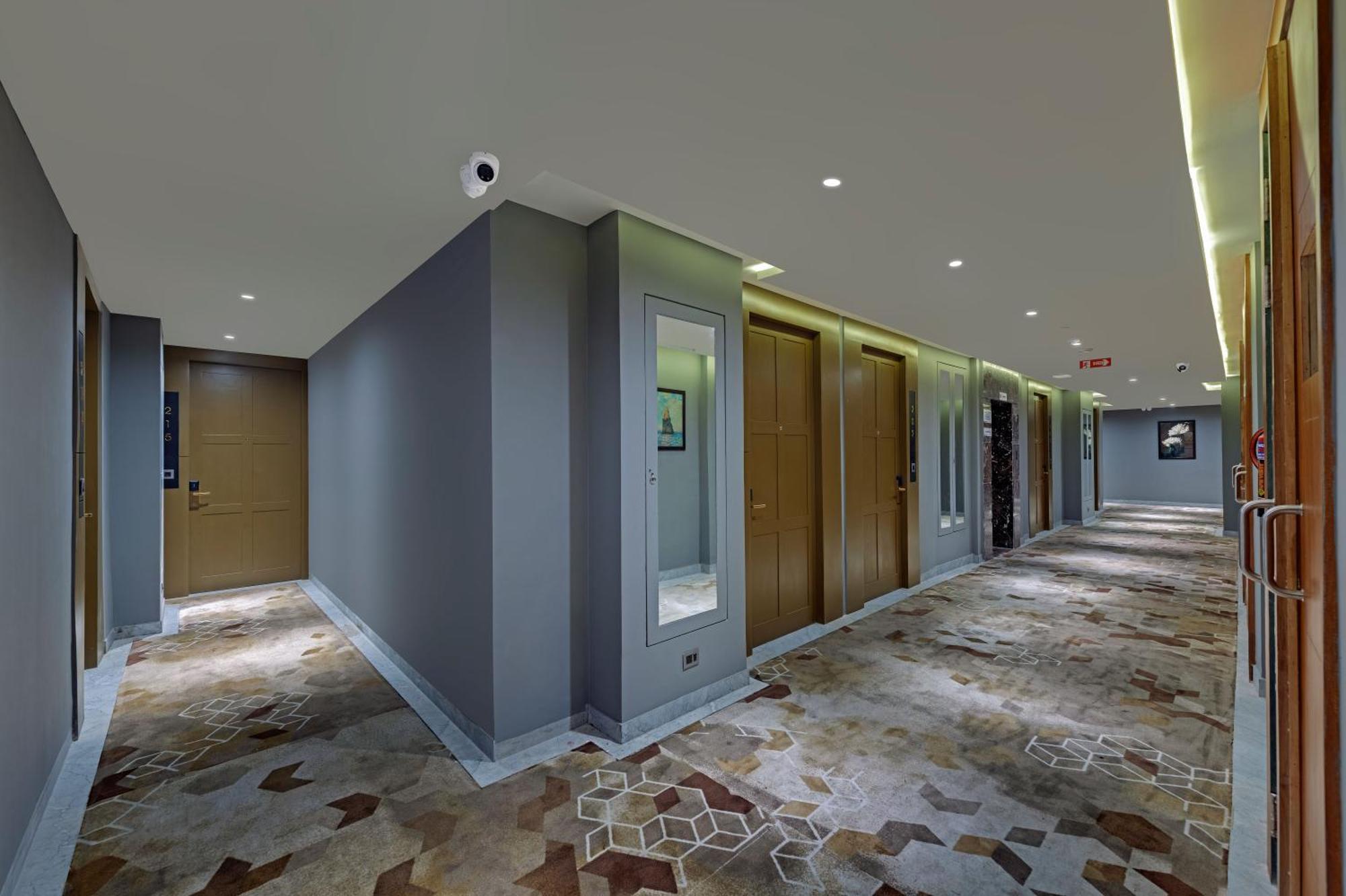 Click Collection Grand Gateway فاراناسي المظهر الخارجي الصورة